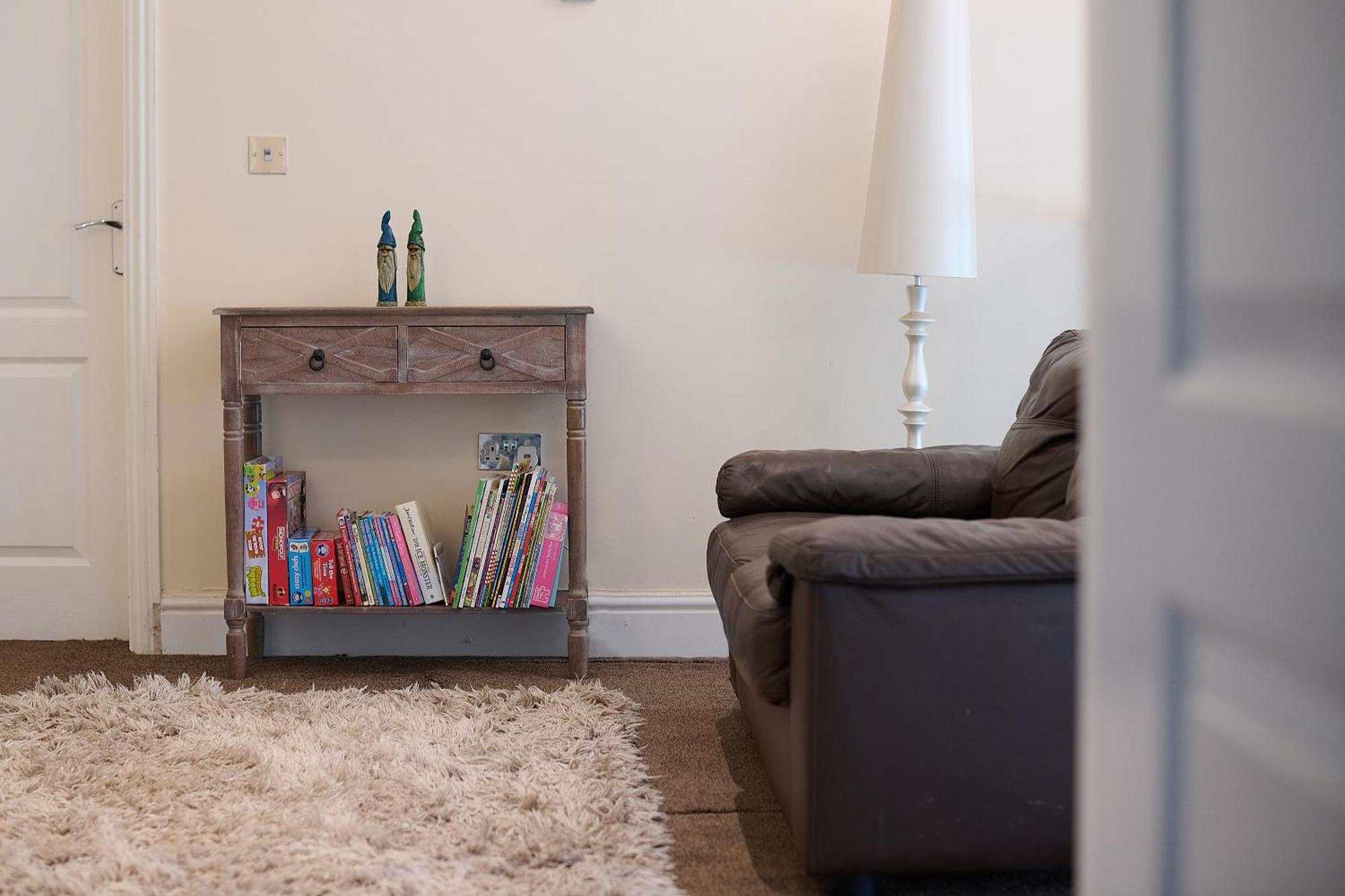 Spacious Home For Large Families And Contractors Wolverhampton Bagian luar foto