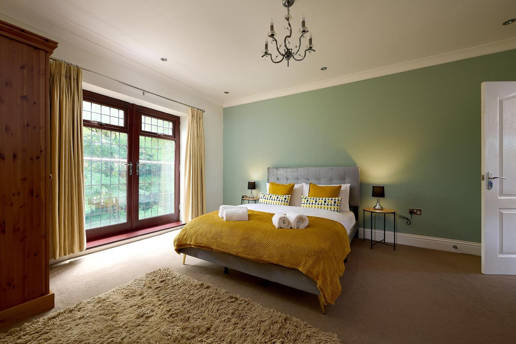 Spacious Home For Large Families And Contractors Wolverhampton Bagian luar foto