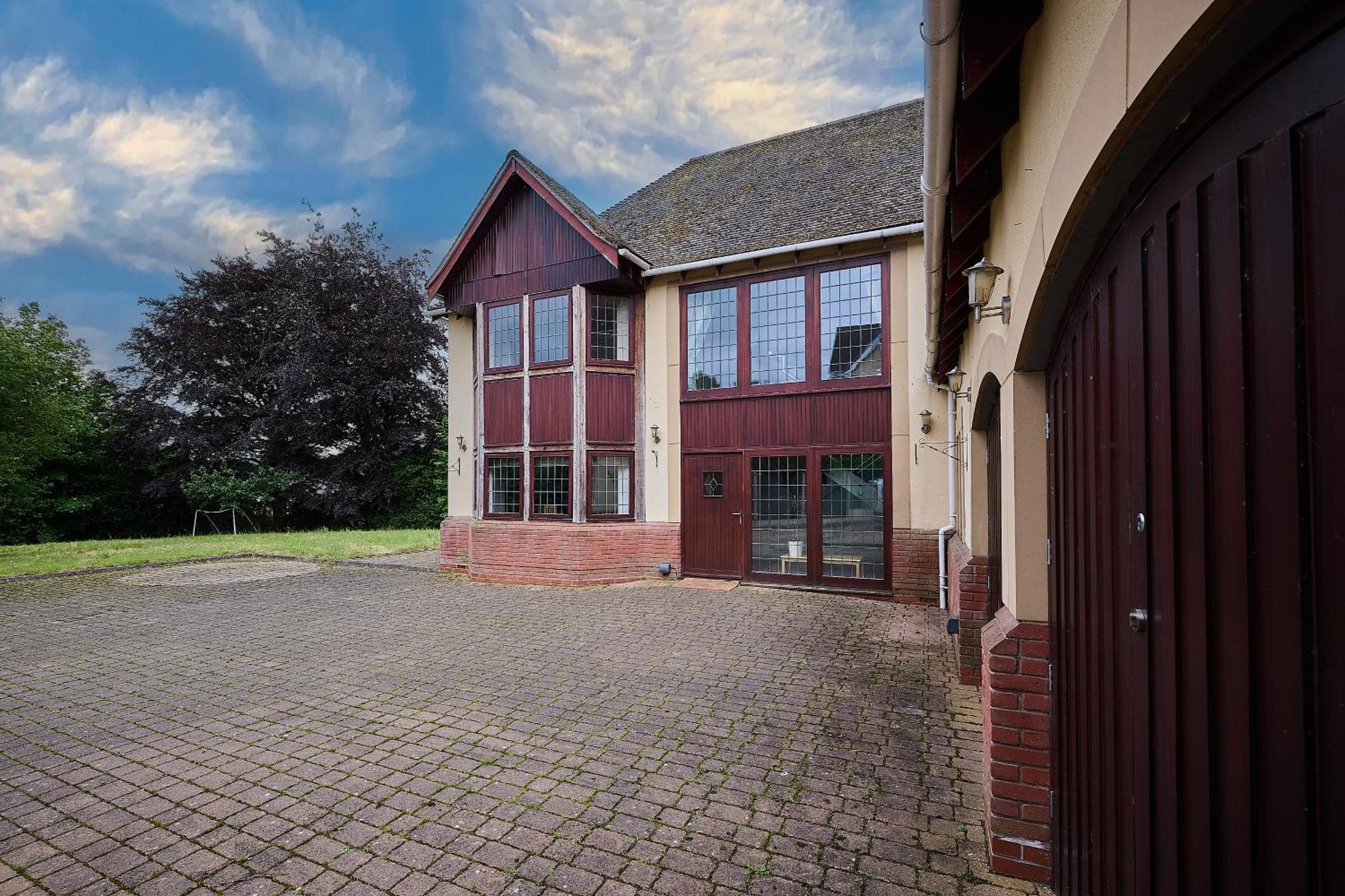 Spacious Home For Large Families And Contractors Wolverhampton Bagian luar foto