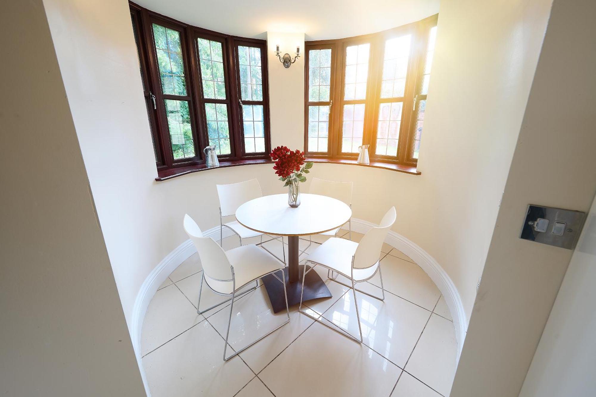 Spacious Home For Large Families And Contractors Wolverhampton Bagian luar foto