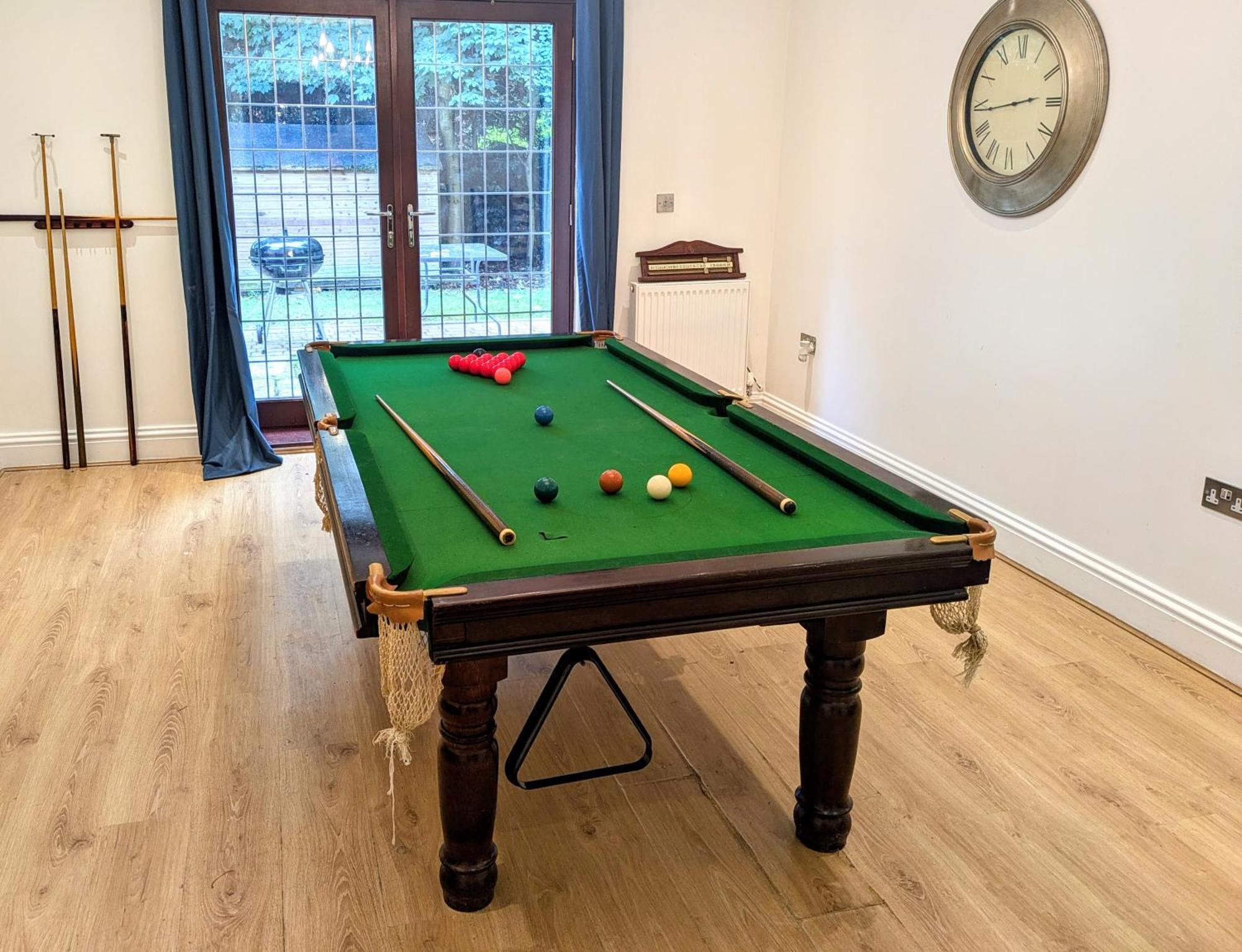 Spacious Home For Large Families And Contractors Wolverhampton Bagian luar foto